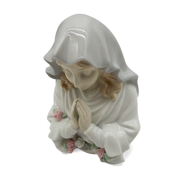 VIRGIN MARY Ceramic Figurine with Delicate Floral Details Vintage 6.2 x 4.7" - Picture 5 of 10
